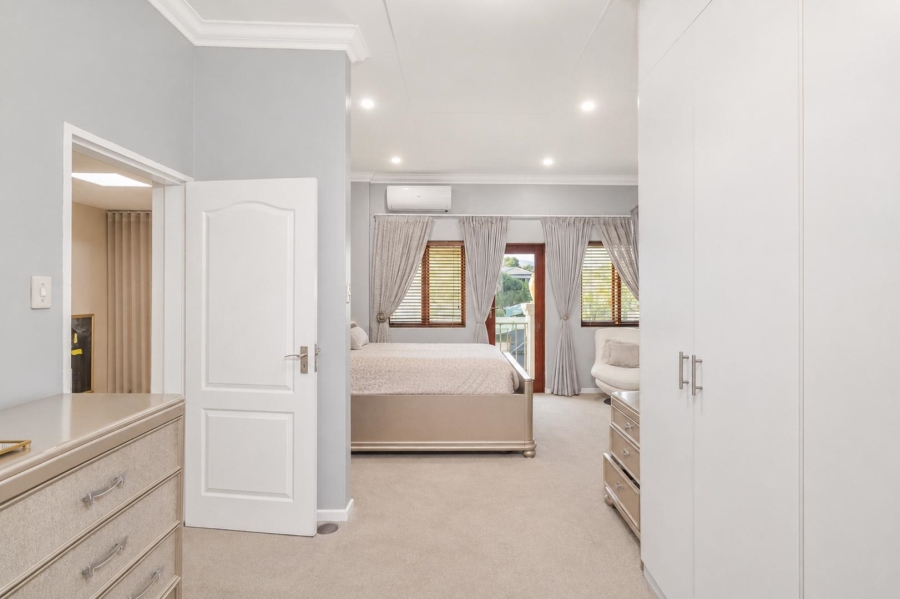 4 Bedroom Property for Sale in Melodie North West